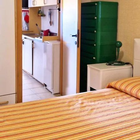 Se198 - Senigallia, Luminoso Bilocale Fronte Mare Al Piramidi Senigallia